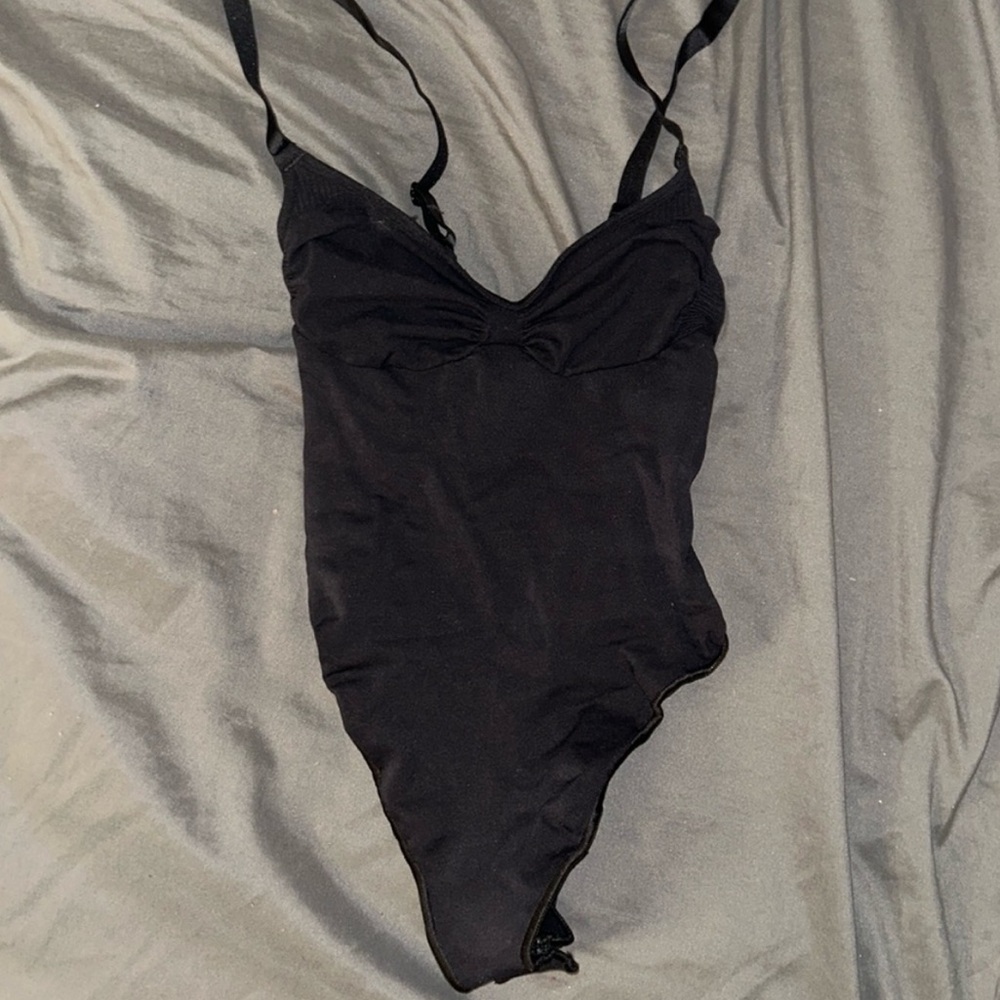 Skims size small body suit